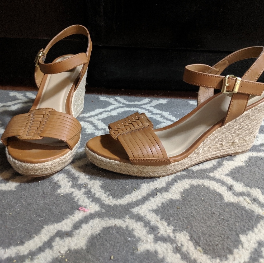 Wedge heel DV brand